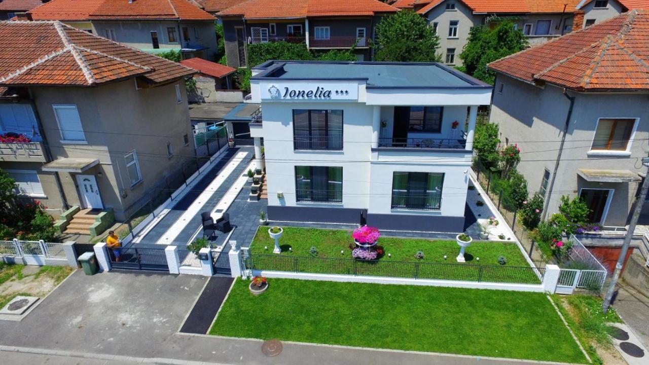 Pensiunea Ionelia Orşova Esterno foto